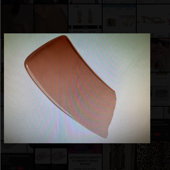 CHANEL ULTRA LE TEINT FLAWLESS FOUNDATION SHADE BD51 NWT! - Picture 3 of 3